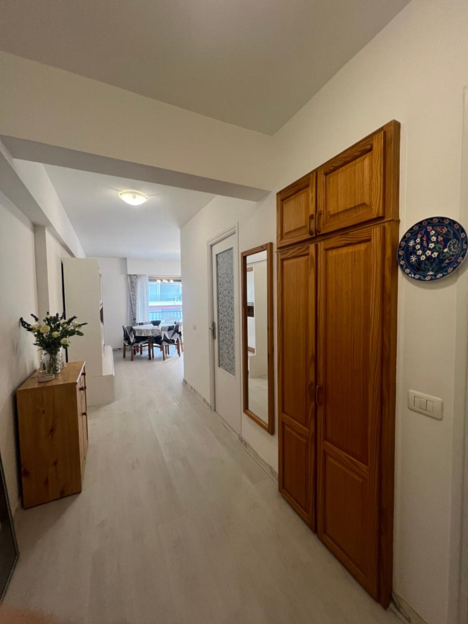 Residence Mona Lisa Bord De Mer 멍똥 외부 사진