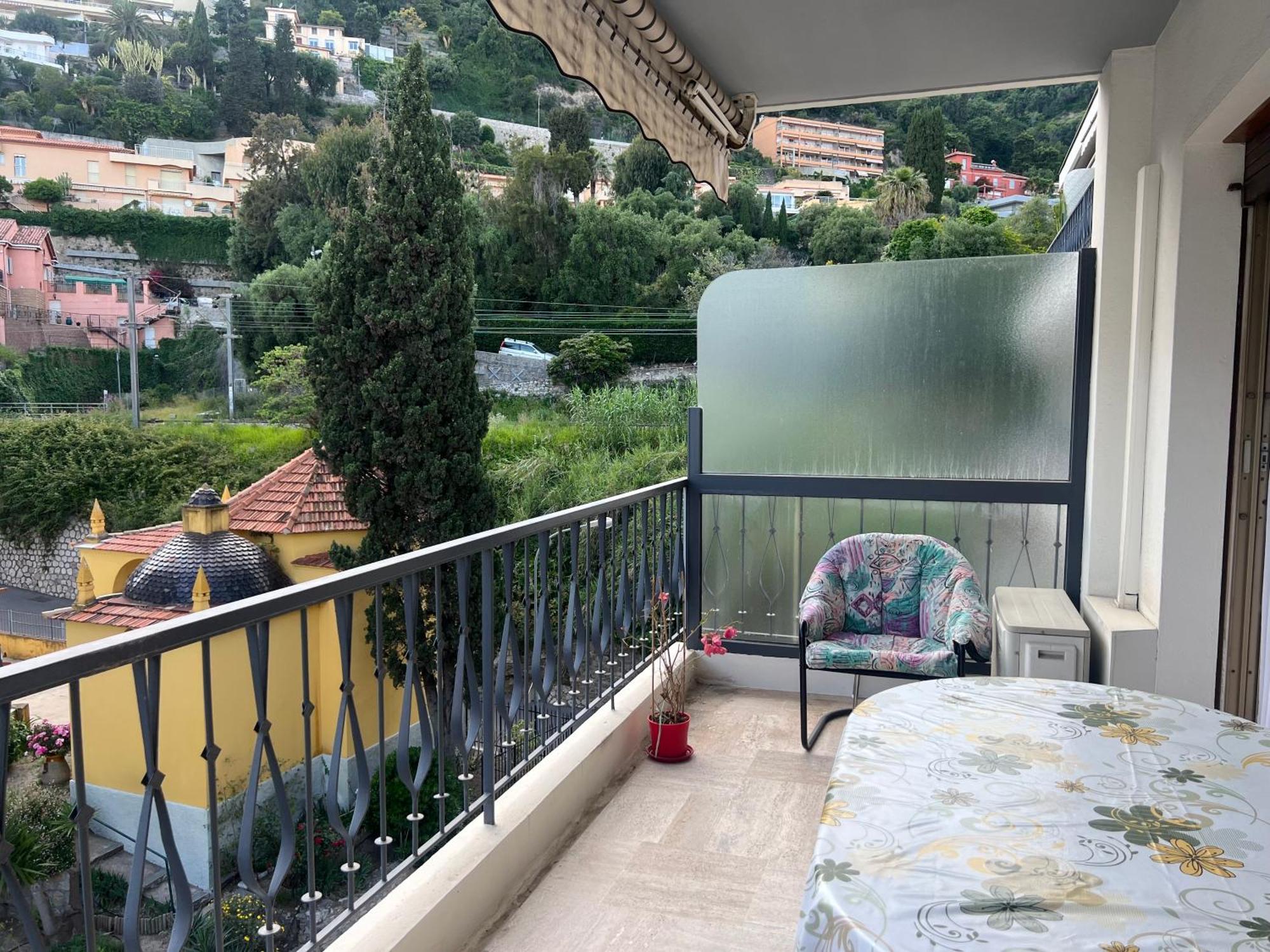 Residence Mona Lisa Bord De Mer 멍똥 외부 사진